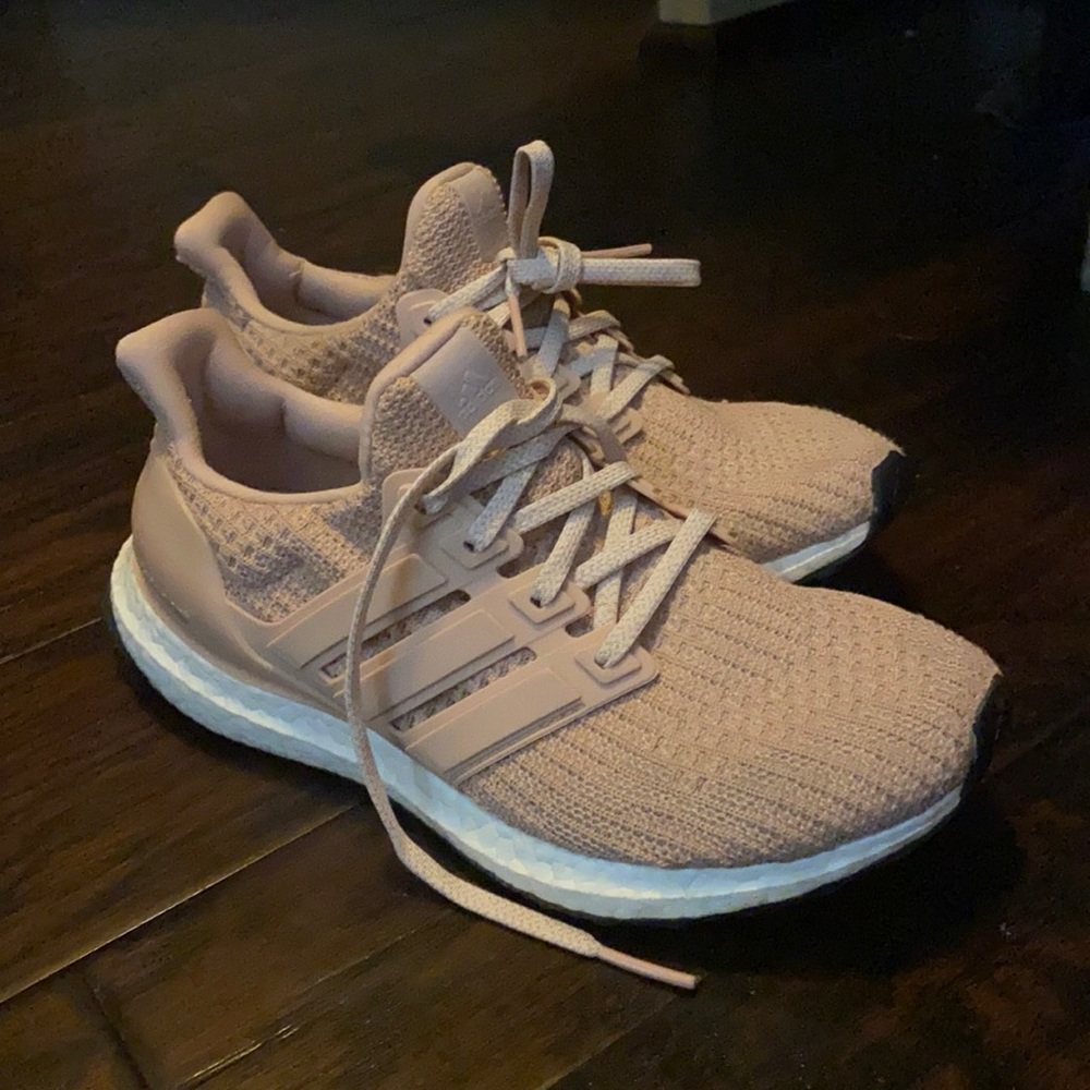 women’s adidas 6 1/2